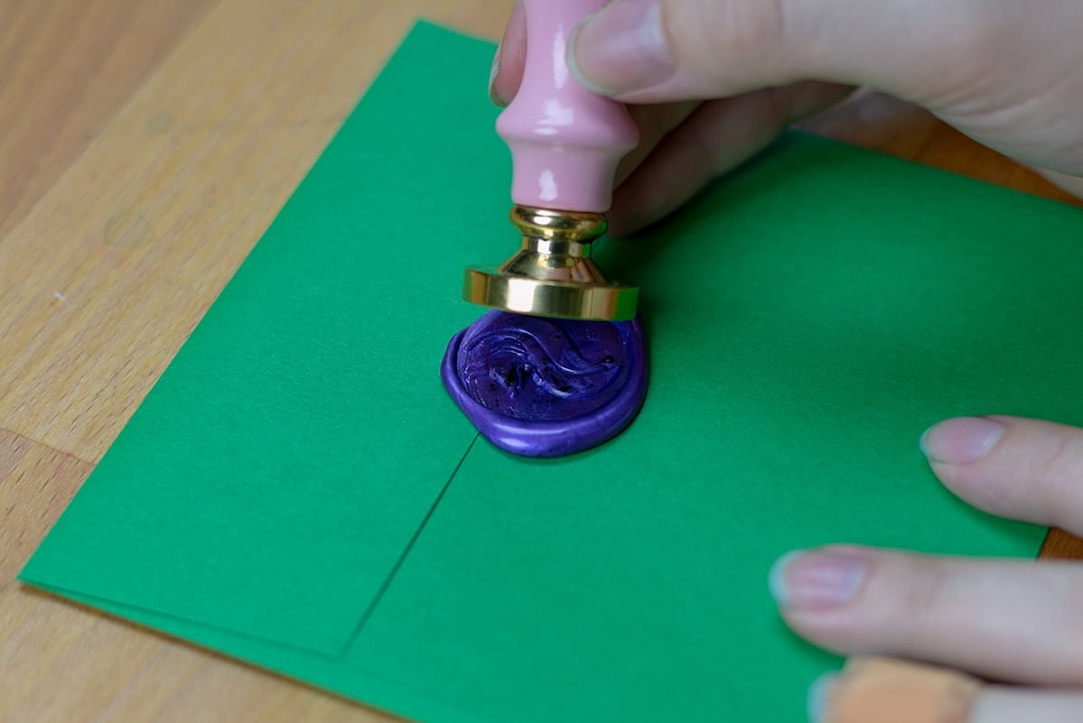 How to Use a Wax Seal A Simple StepbyStep Guide