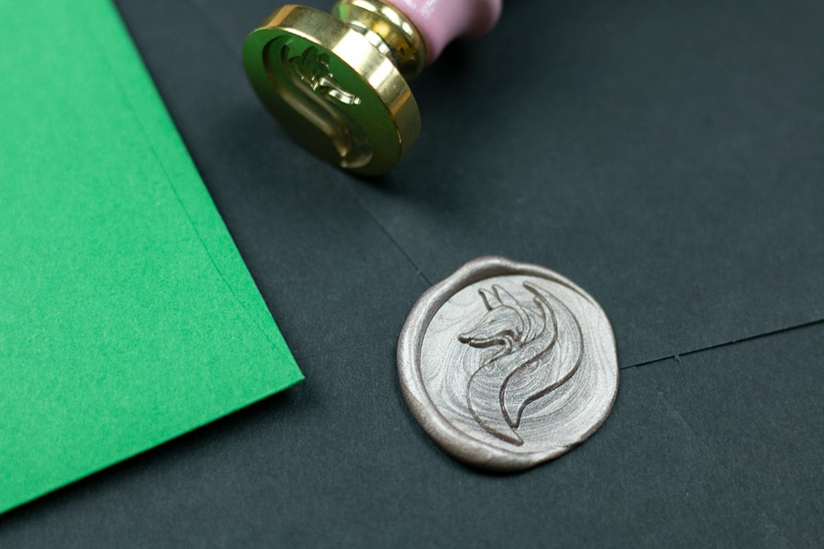 How to Use a Wax Seal A Simple StepbyStep Guide